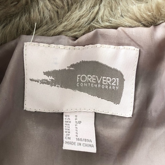 SOLD * FOREVER 21 Teddy Bear Vest - Picture 7 of 8